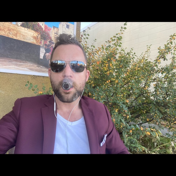 Meet your Posher, Mike - Picture 1 of 1